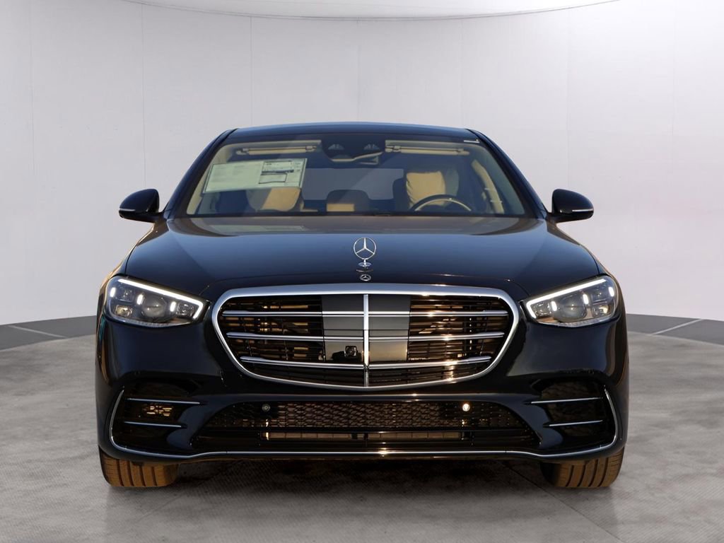 New 2026 Mercedes-Benz S 580 4MATIC Sedan image 2