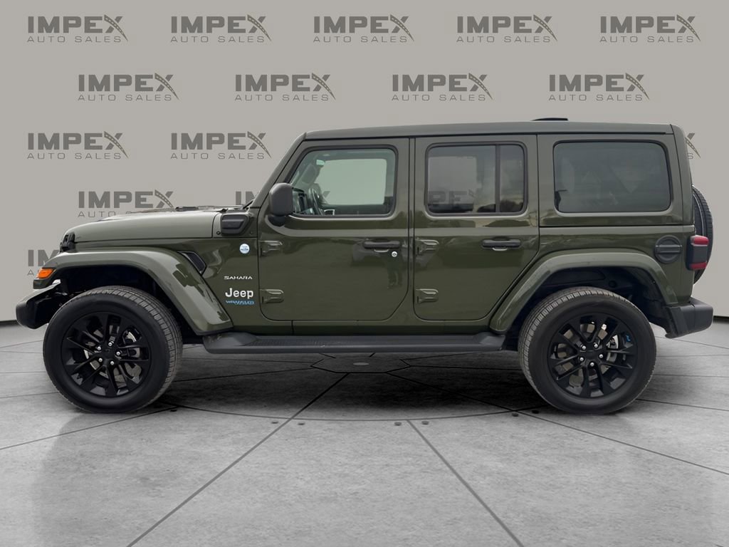 Used 2022 Jeep Wrangler Unlimited Sahara w/ Cold Weather Group image 2