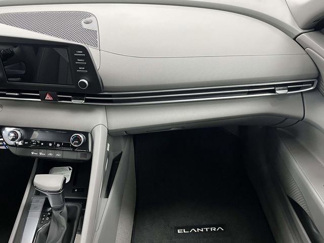 New 2026 Hyundai Elantra Sport FWD image 16
