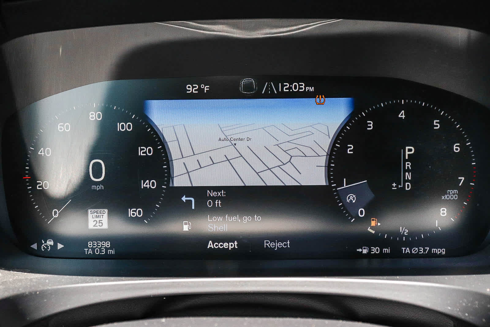 Used 2018 Volvo S90 T5 Momentum w/ Convenience Package FWD image 32