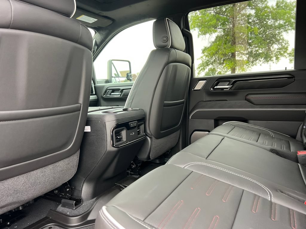 New 2026 GMC Sierra 2500 AT4X w/ LPO, Black Badging Package AWD/4WD image 36