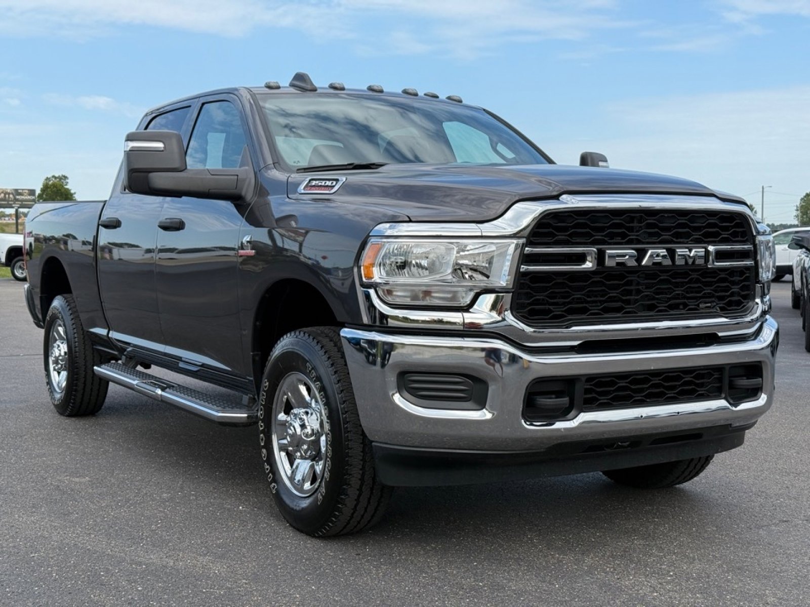 Used 2024 RAM 3500 Tradesman image 2