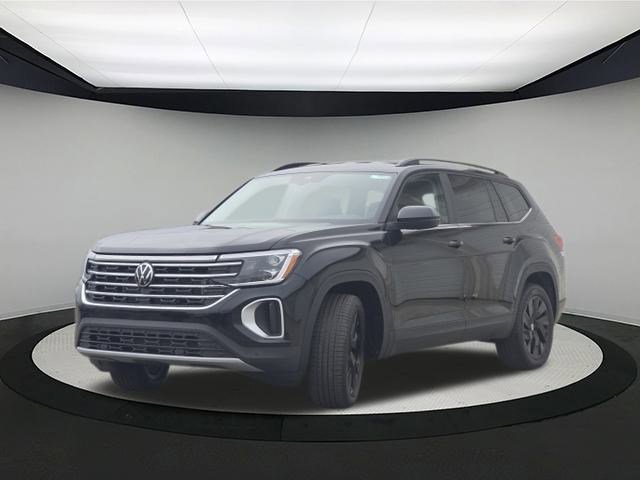 New 2025 Volkswagen Atlas SE image 3