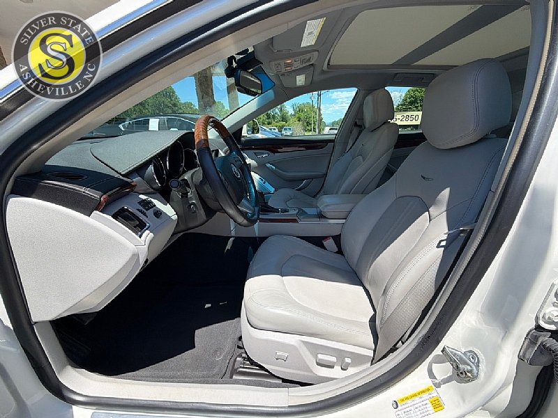 Used 2010 Cadillac CTS Performance w/ Performance Luxury Package RWD image 11
