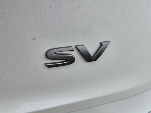 Used 2024 Nissan Rogue SV w/ SV Premium Package image 10