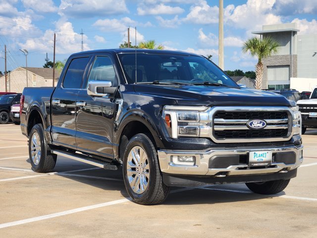 Used 2024 Ford F150 Lariat w/ FX4 Off-Road Package AWD/4WD image 3
