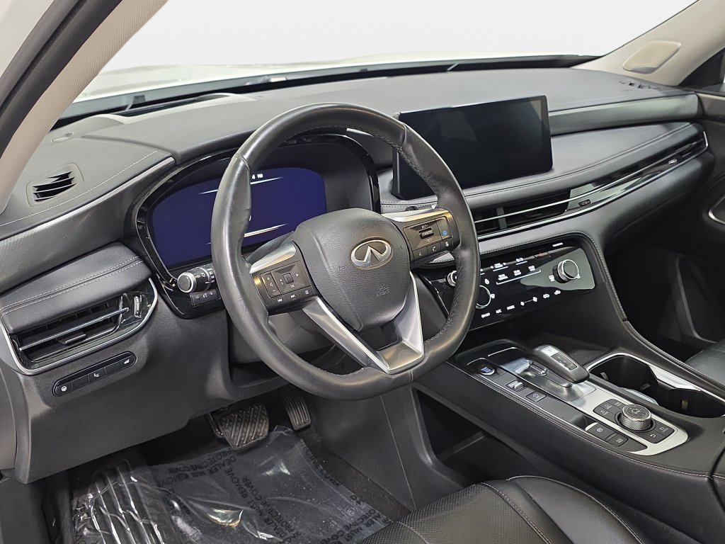 Certified 2023 INFINITI QX60 Luxe w/ Vision Package AWD/4WD image 13
