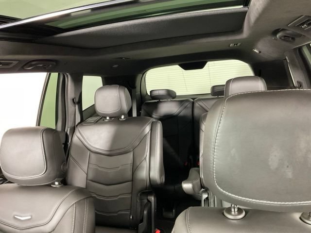 Used 2024 Cadillac XT6 Sport w/ Platinum Package AWD/4WD image 33