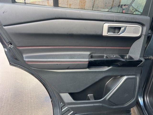 Used 2024 Ford Explorer ST-Line w/ Class IV Trailer Tow Package image 16