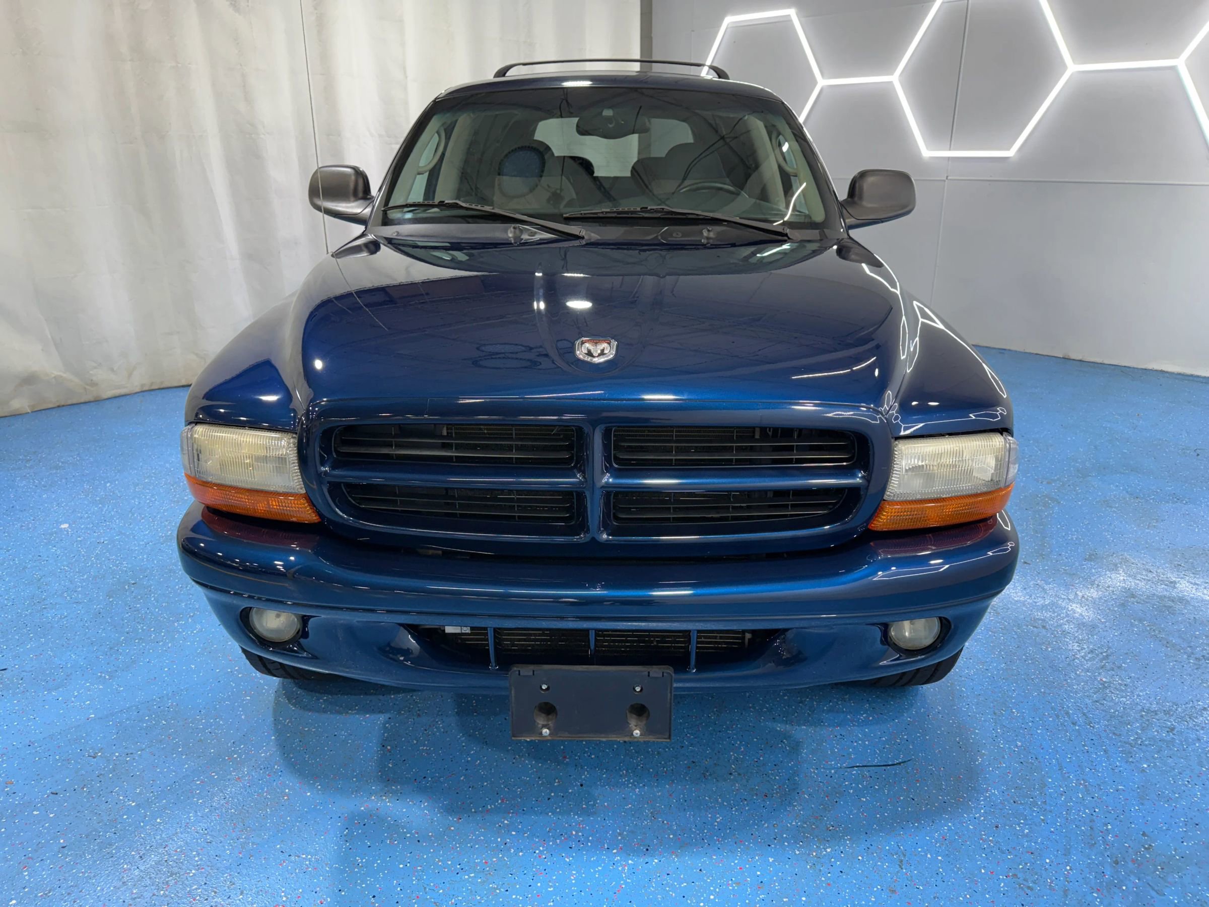 Used 2001 Dodge Durango R/T image 65