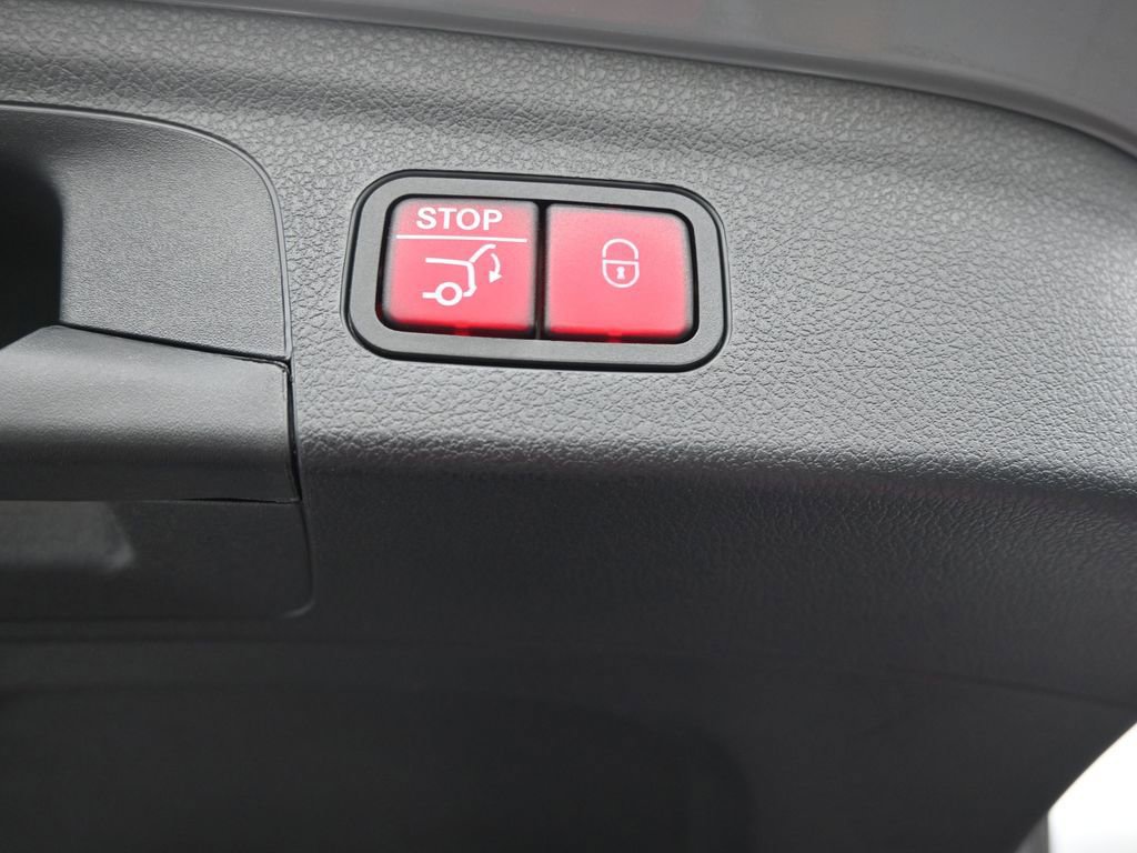 Used 2024 Mercedes-Benz GLE 450 4MATIC image 16