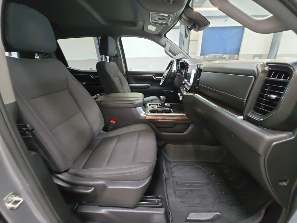 Used 2025 GMC Sierra 1500 Elevation w/ Preferred Package AWD/4WD image 30