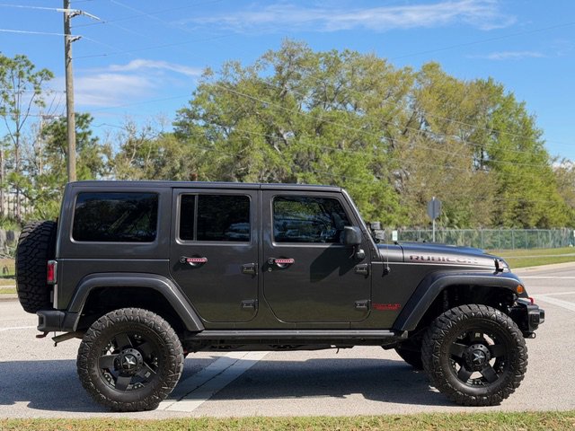Used 2016 Jeep Wrangler Unlimited Rubicon image 6