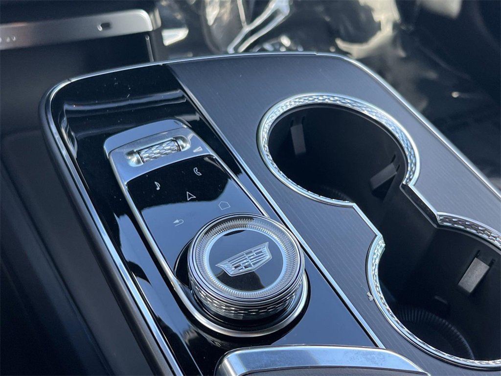 New 2026 Cadillac Lyriq V image 22