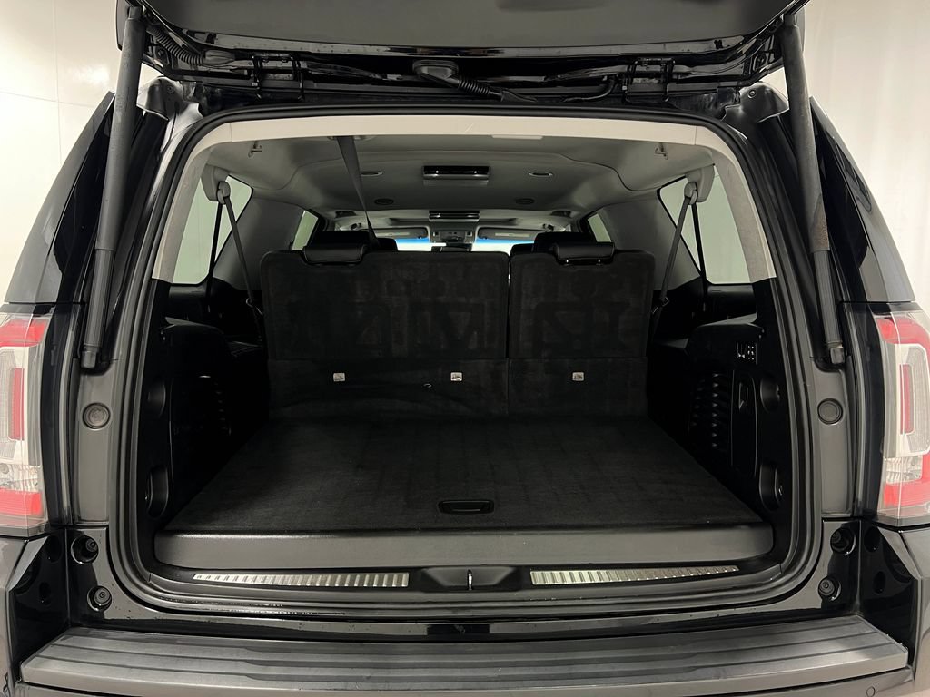 Used 2019 GMC Yukon XL SLT w/ Graphite Performance Edition AWD/4WD image 31