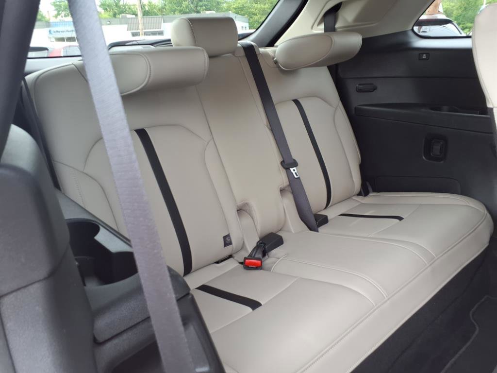 Certified 2024 MAZDA CX-90 Plug-In Hybrid w/ Preferred image 18