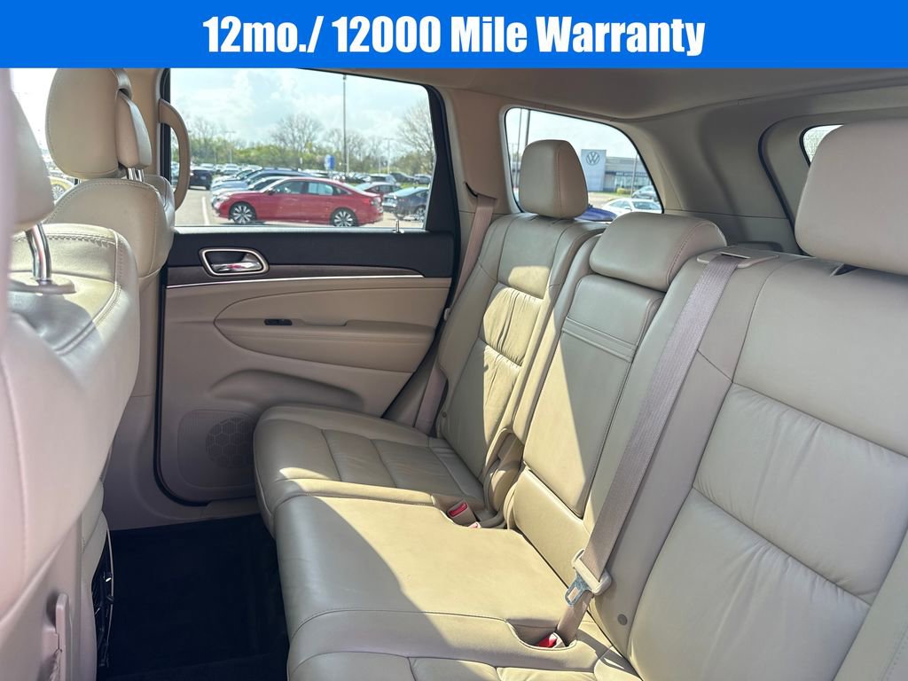 Used 2016 Jeep Grand Cherokee Limited AWD/4WD image 17