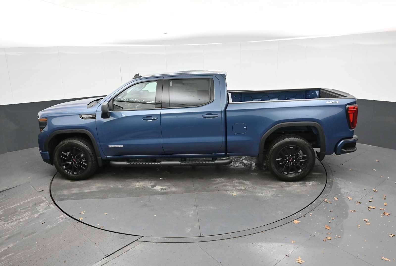 New 2026 GMC Sierra 1500 Elevation image 29