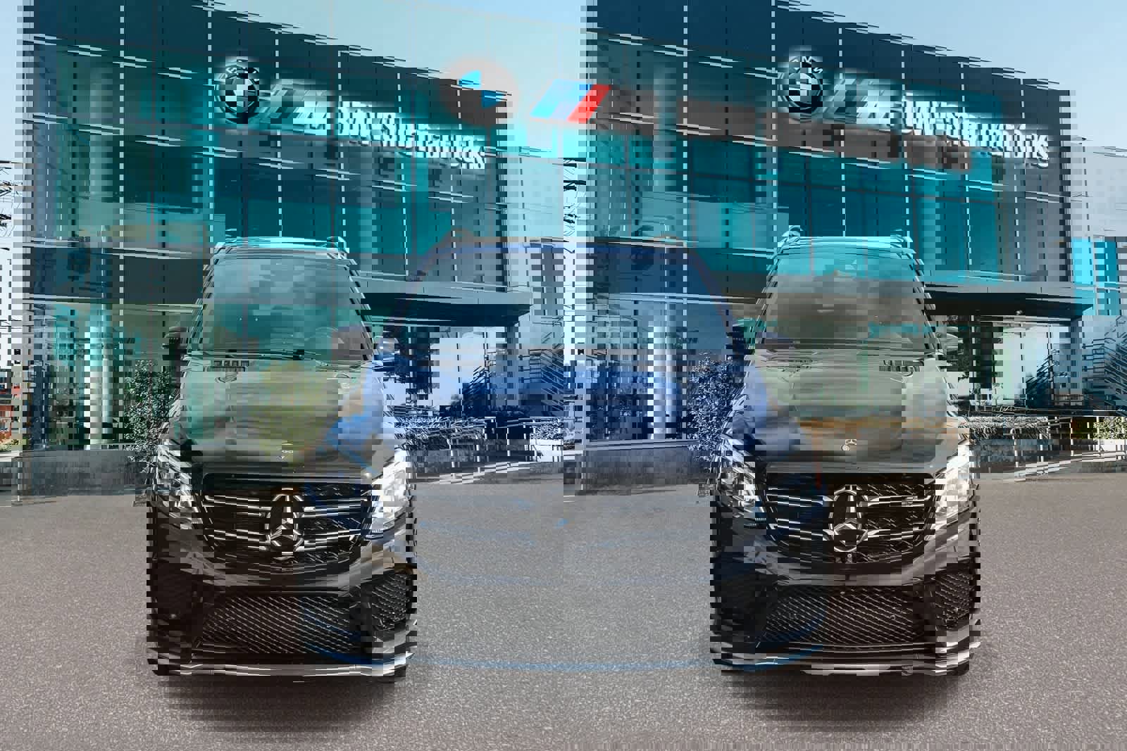 Used 2018 Mercedes-Benz GLE 43 AMG 4MATIC image 2