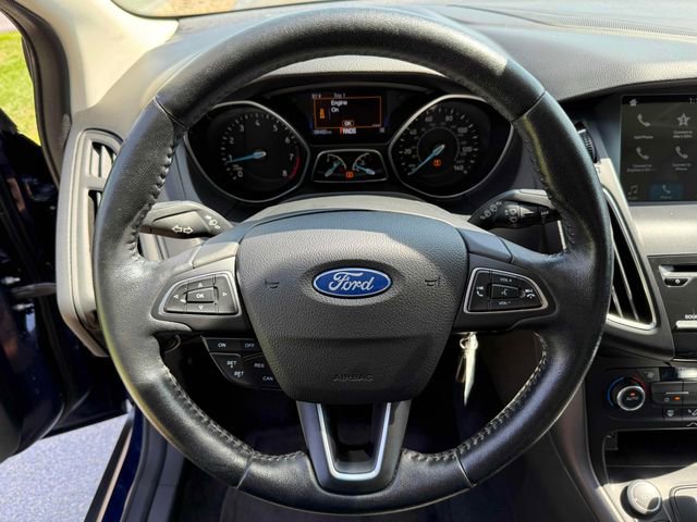 Used 2016 Ford Focus SE w/ Equipment Group 201A image 17