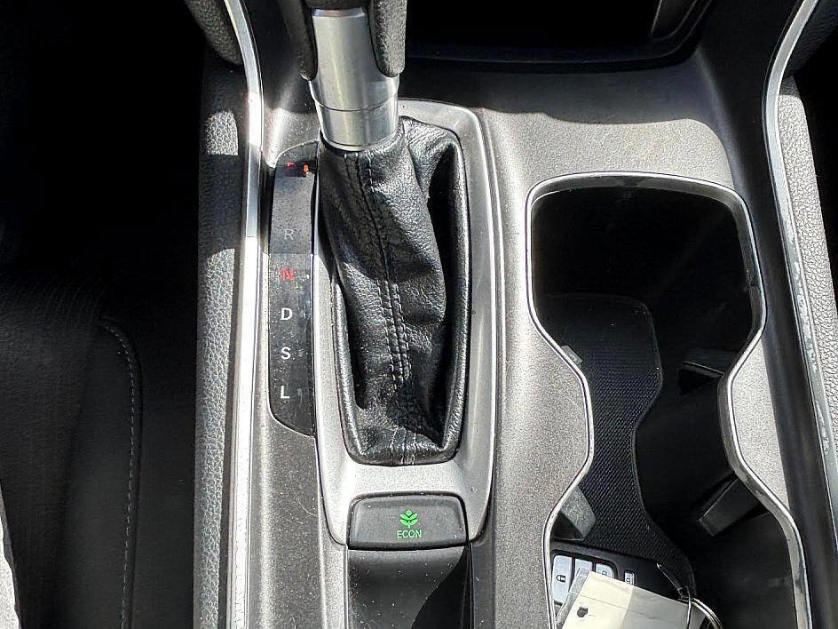 Used 2018 Honda Accord LX image 29