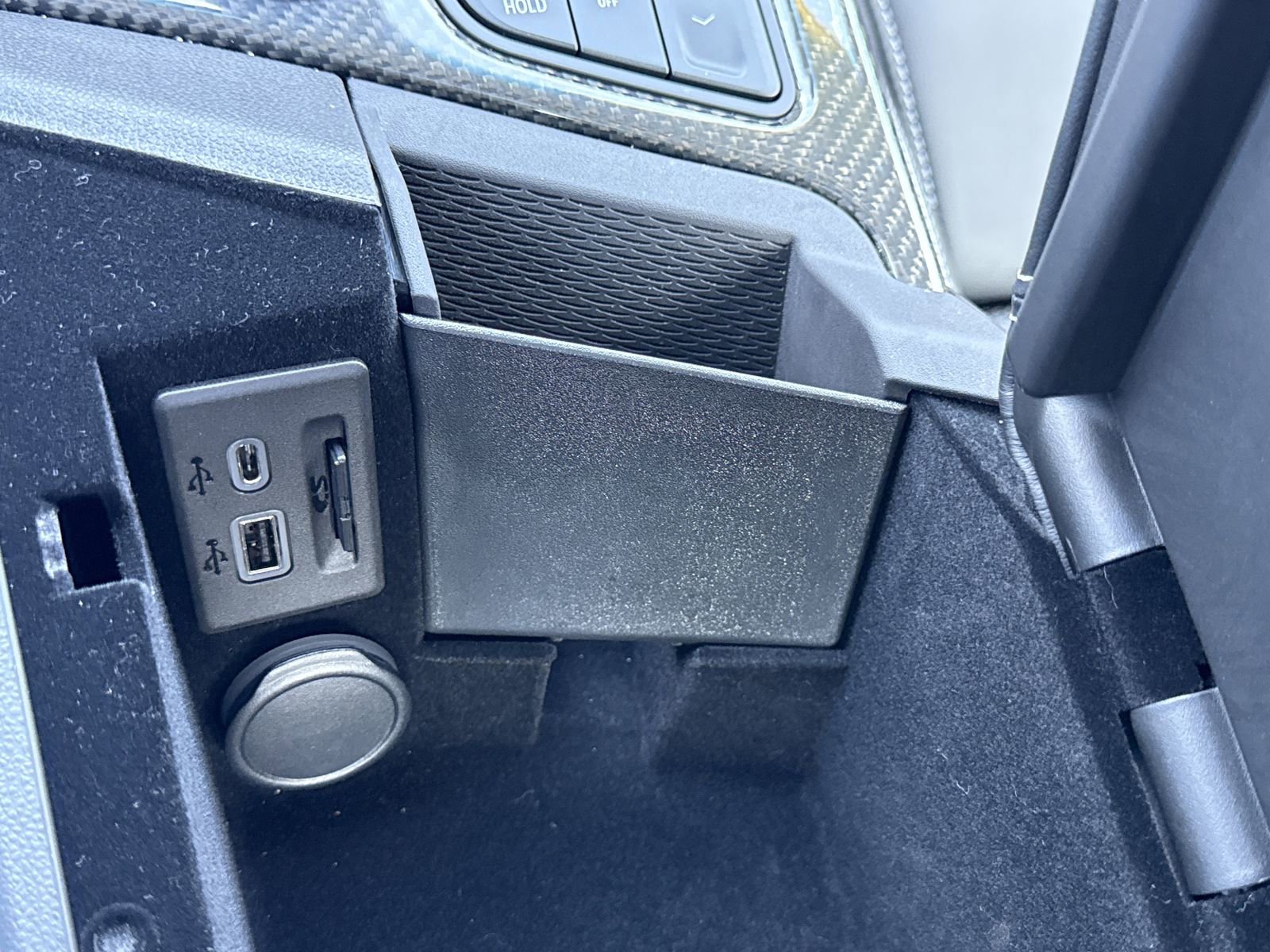 Used 2025 Cadillac CT4 V Blackwing w/ Driver Assist Package image 25