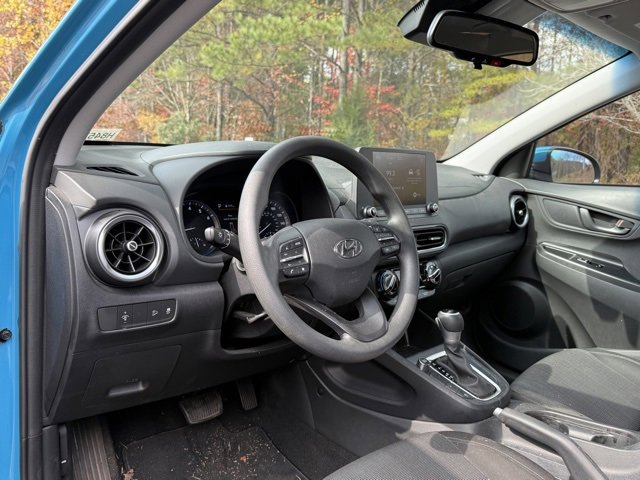 Used 2023 Hyundai Kona SEL image 15