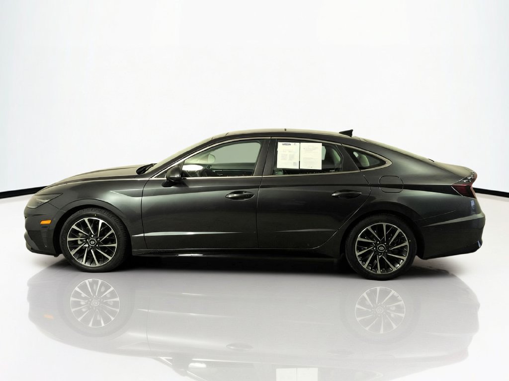 Used 2023 Hyundai Sonata Limited w/ Preferred Accessory Package FWD image 10