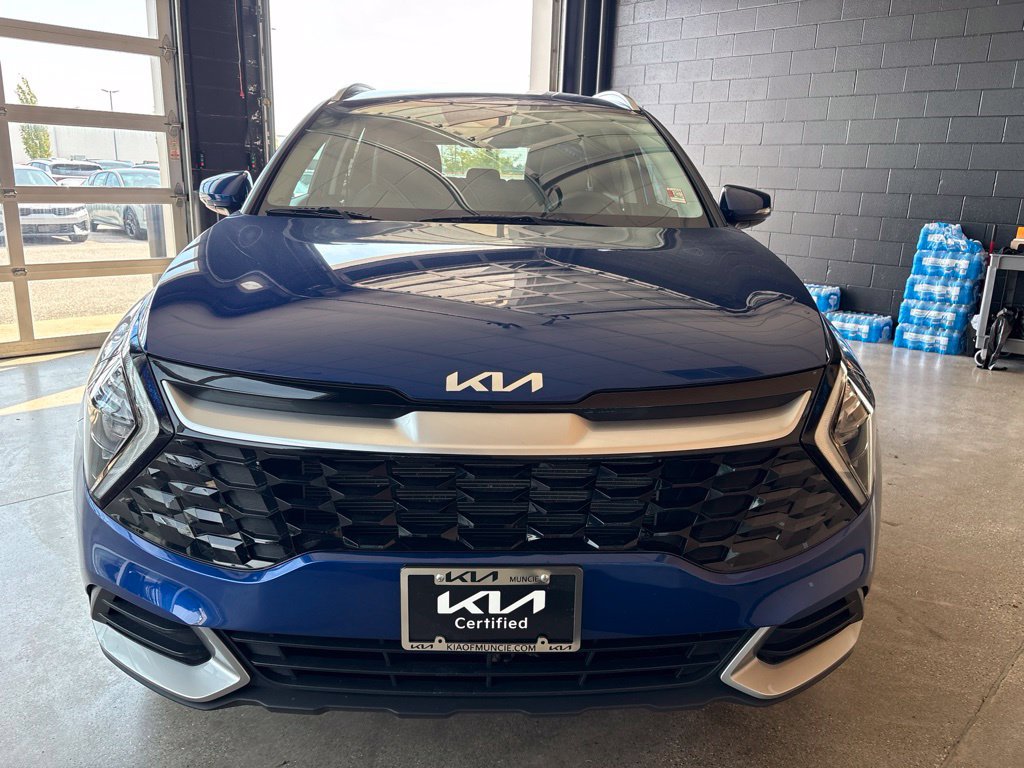 Certified 2023 Kia Sportage EX AWD/4WD image 4