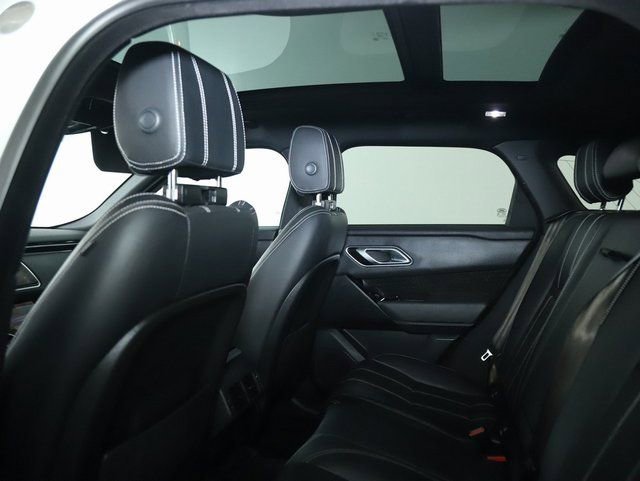 Used 2021 Land Rover Range Rover Velar R-Dynamic S image 15