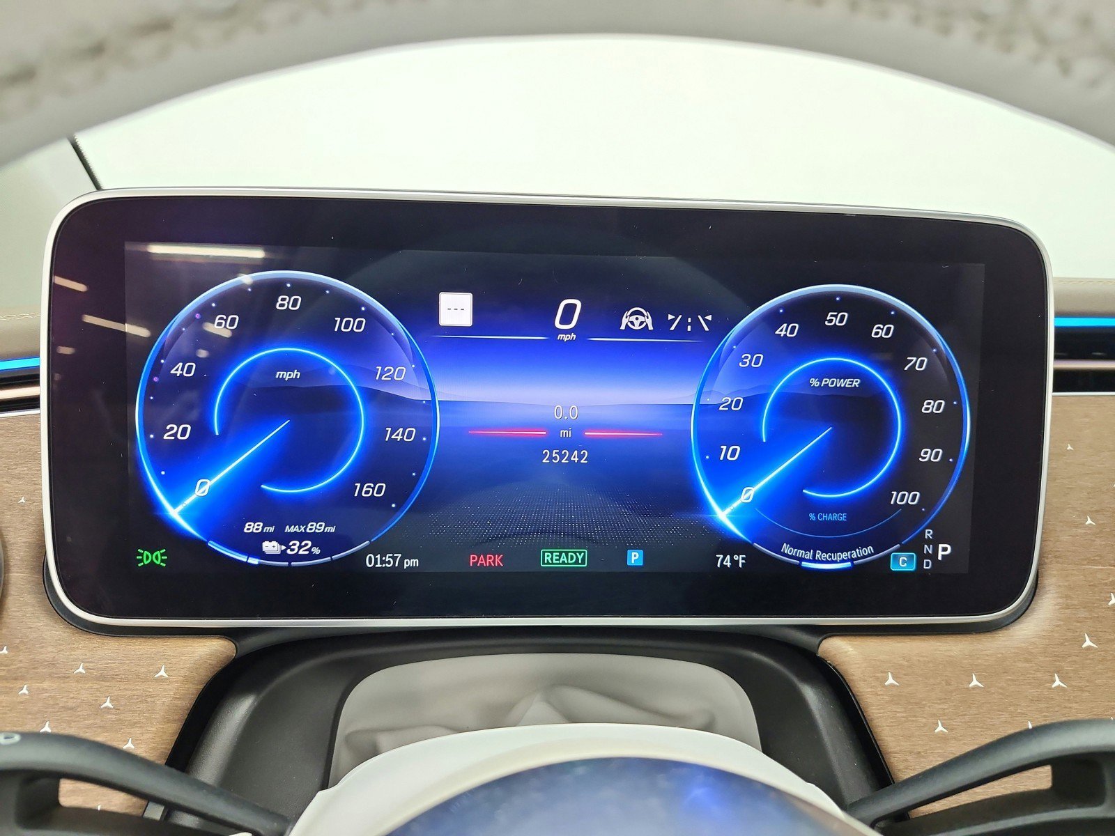 Used 2023 Mercedes-Benz EQE 350+ SUV image 12