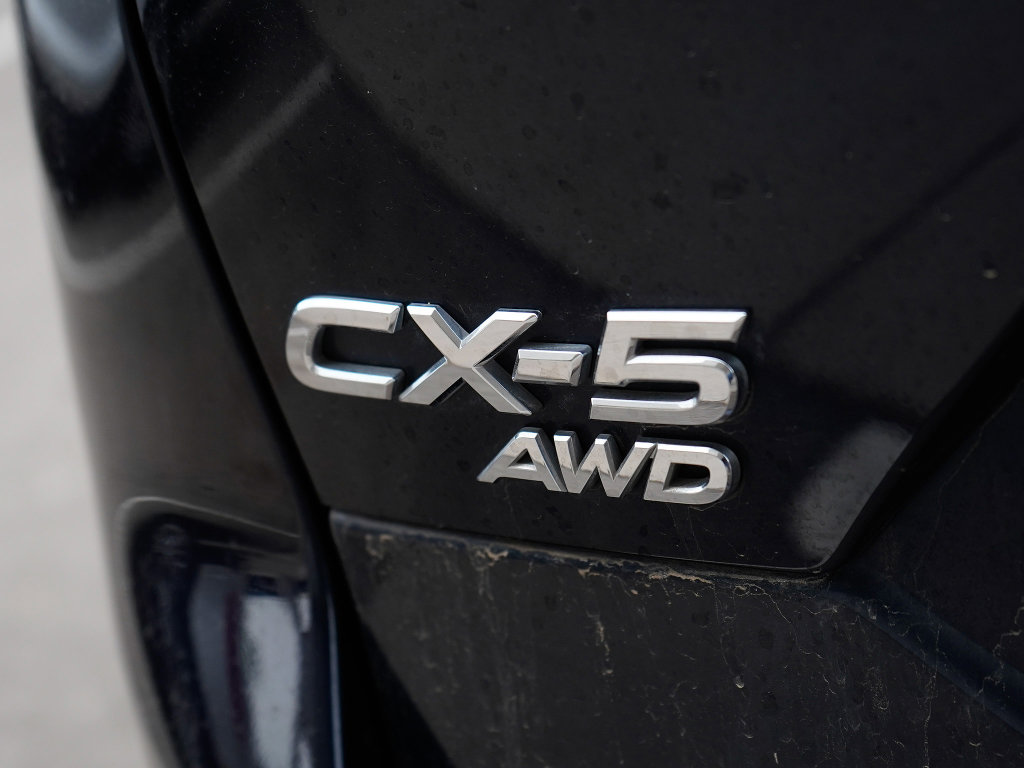 Used 2019 MAZDA CX-5 Touring image 5