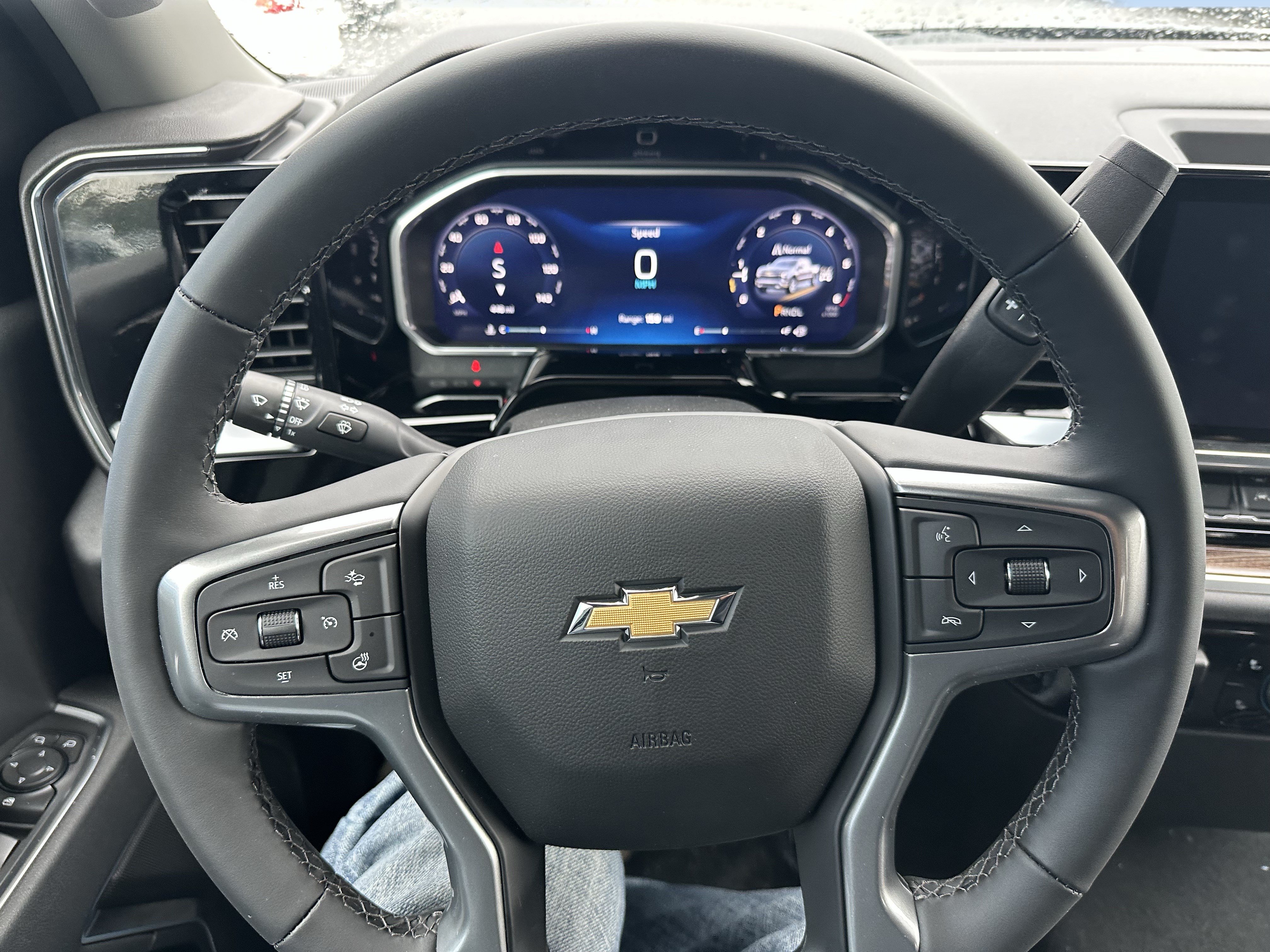 New 2026 Chevrolet Silverado 1500 LT AWD/4WD image 12
