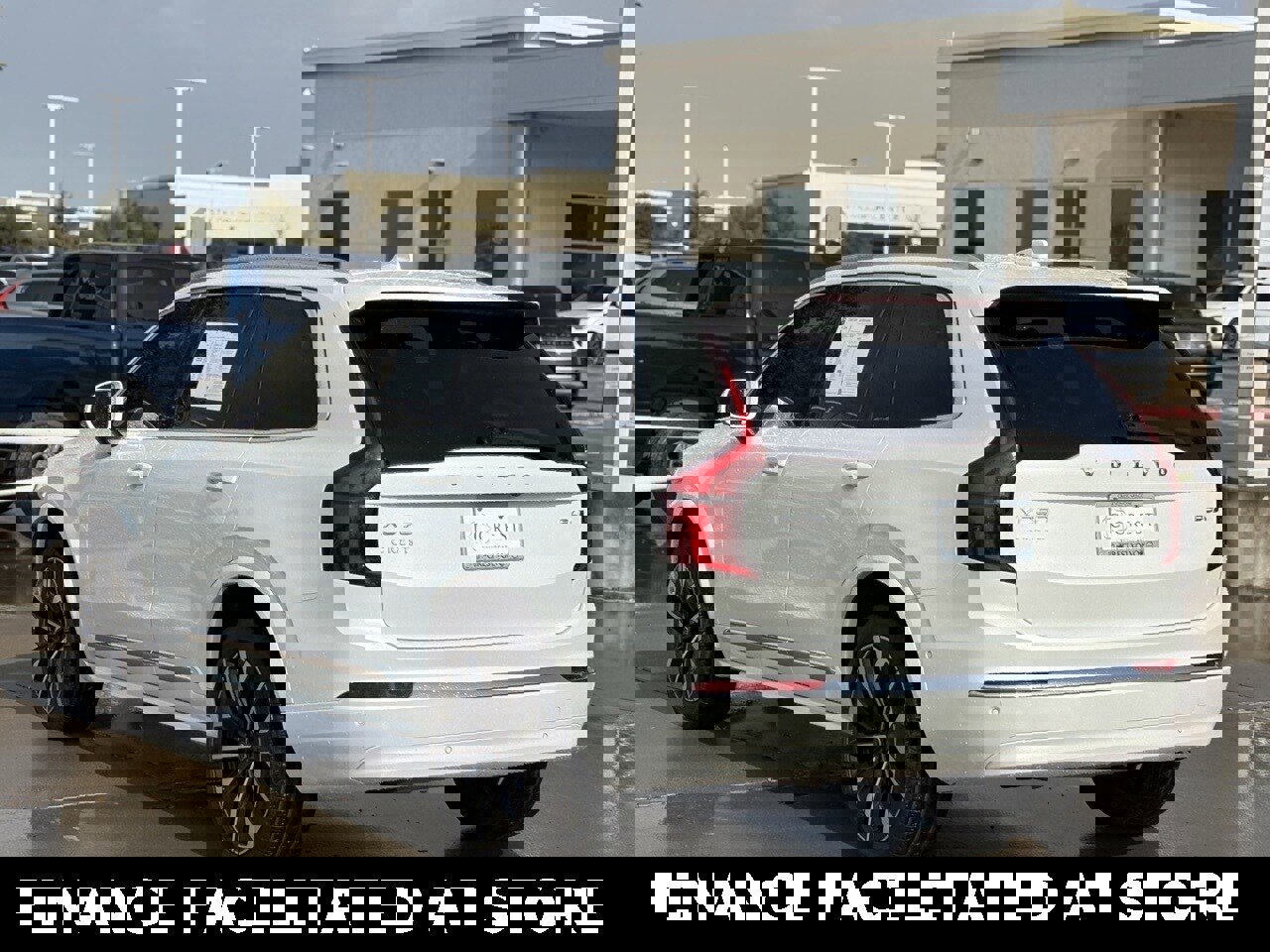Certified 2025 Volvo XC90 B6 Plus image 5