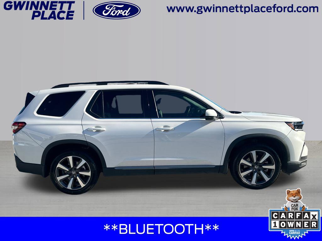 Used 2025 Honda Pilot Touring image 4