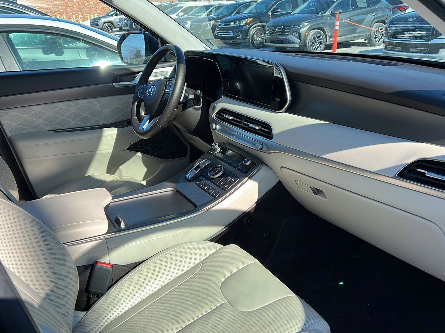 Used 2020 Hyundai Palisade Limited image 6