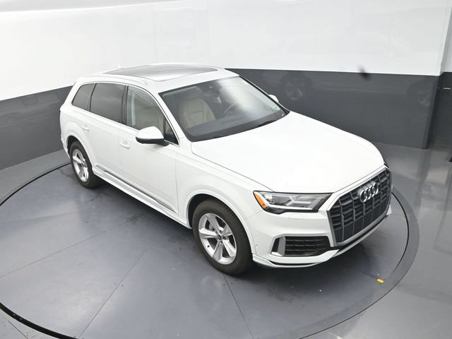 Used 2021 Audi Q7 3.0T Premium w/ Convenience Package AWD/4WD image 23