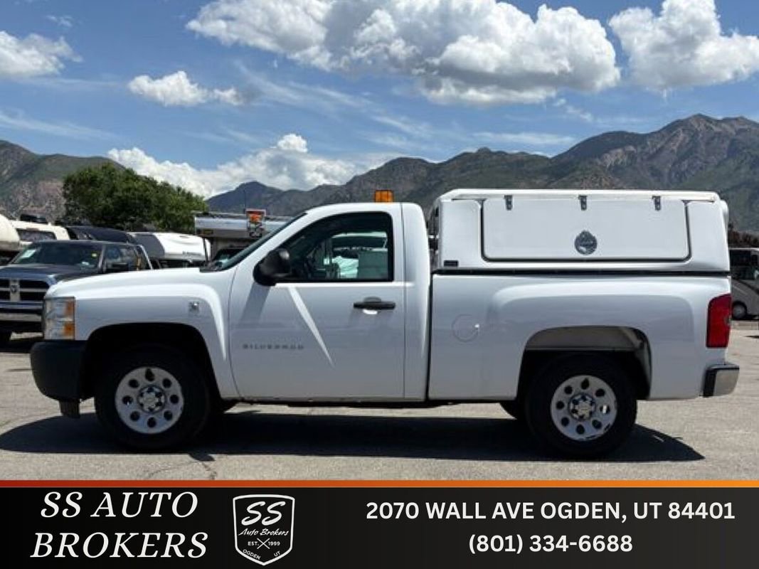 Used 2013 Chevrolet Silverado 1500 W/T AWD/4WD image 1