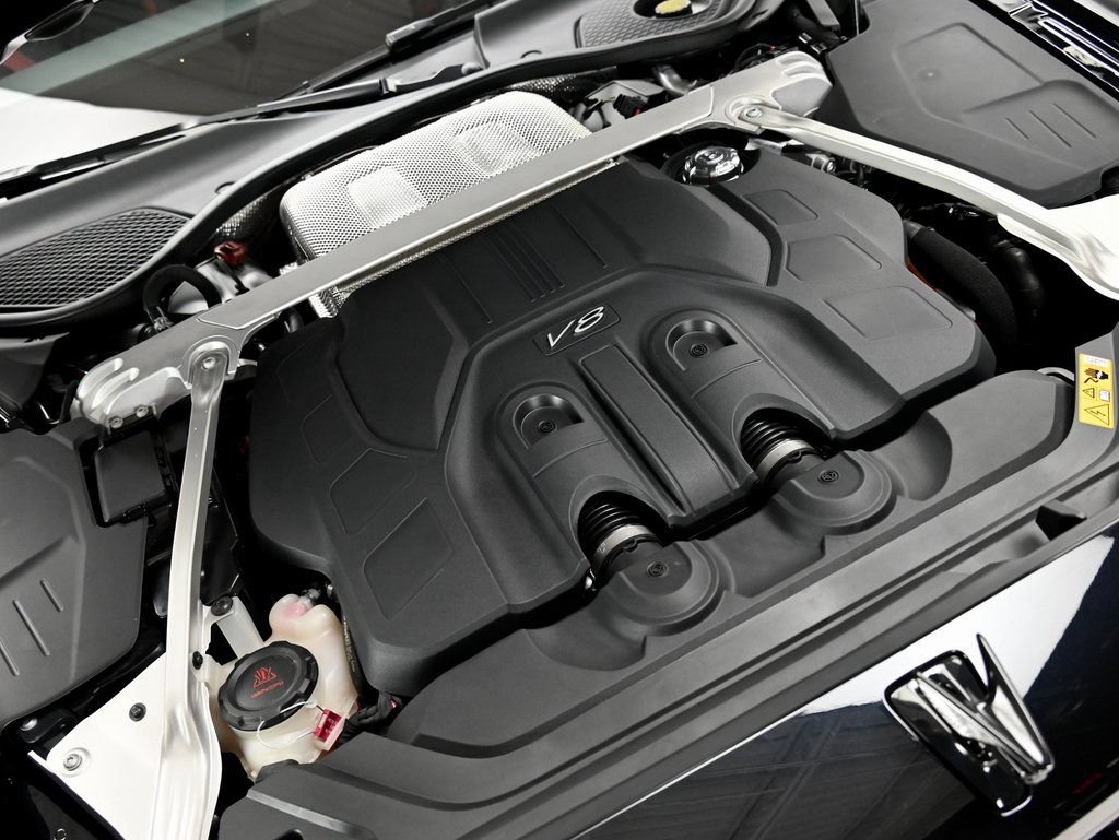 Used 2025 Bentley Flying Spur Plug-In Hybrid AWD/4WD image 30
