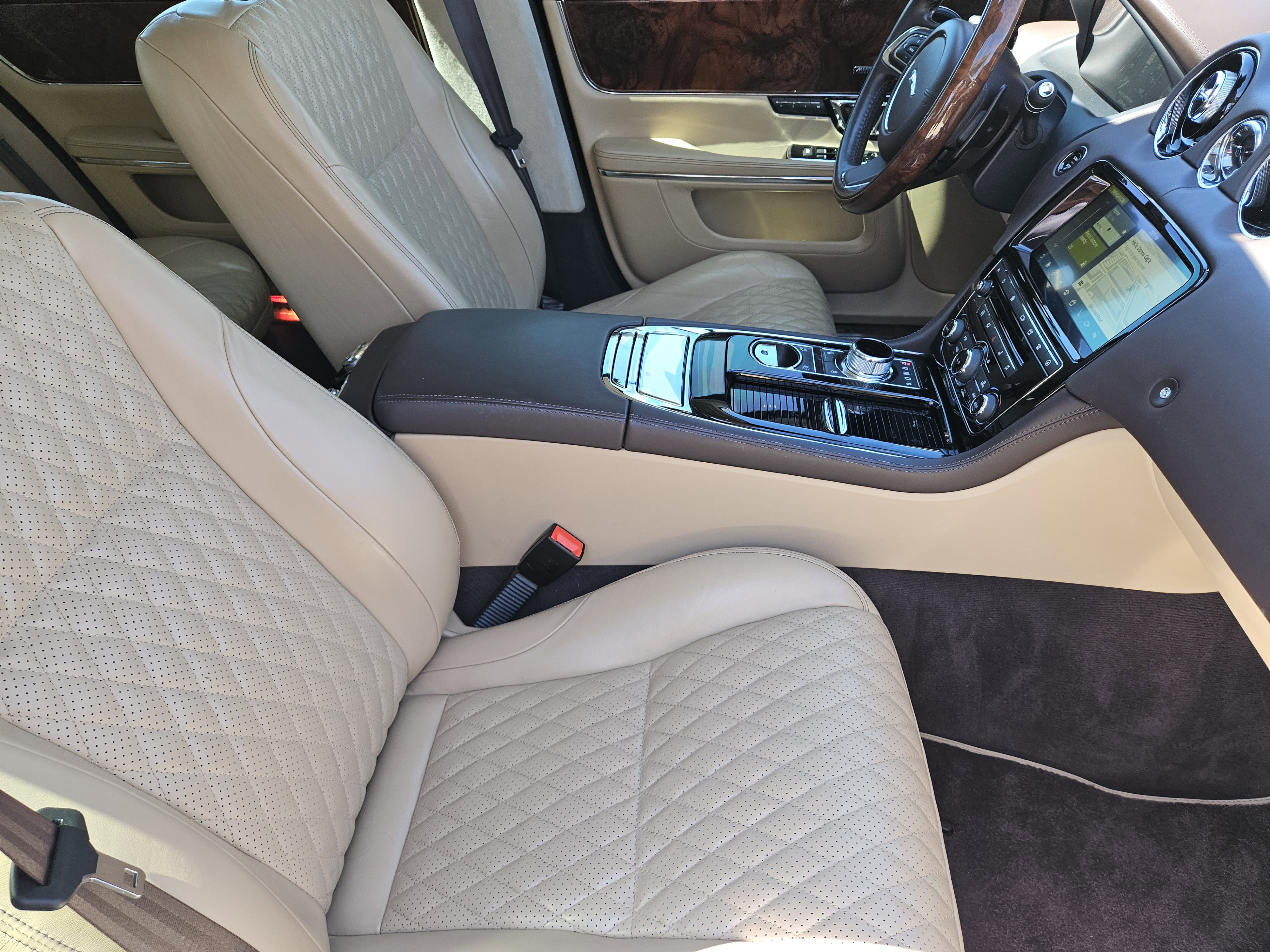 Used 2019 Jaguar XJ L Portfolio AWD/4WD image 14