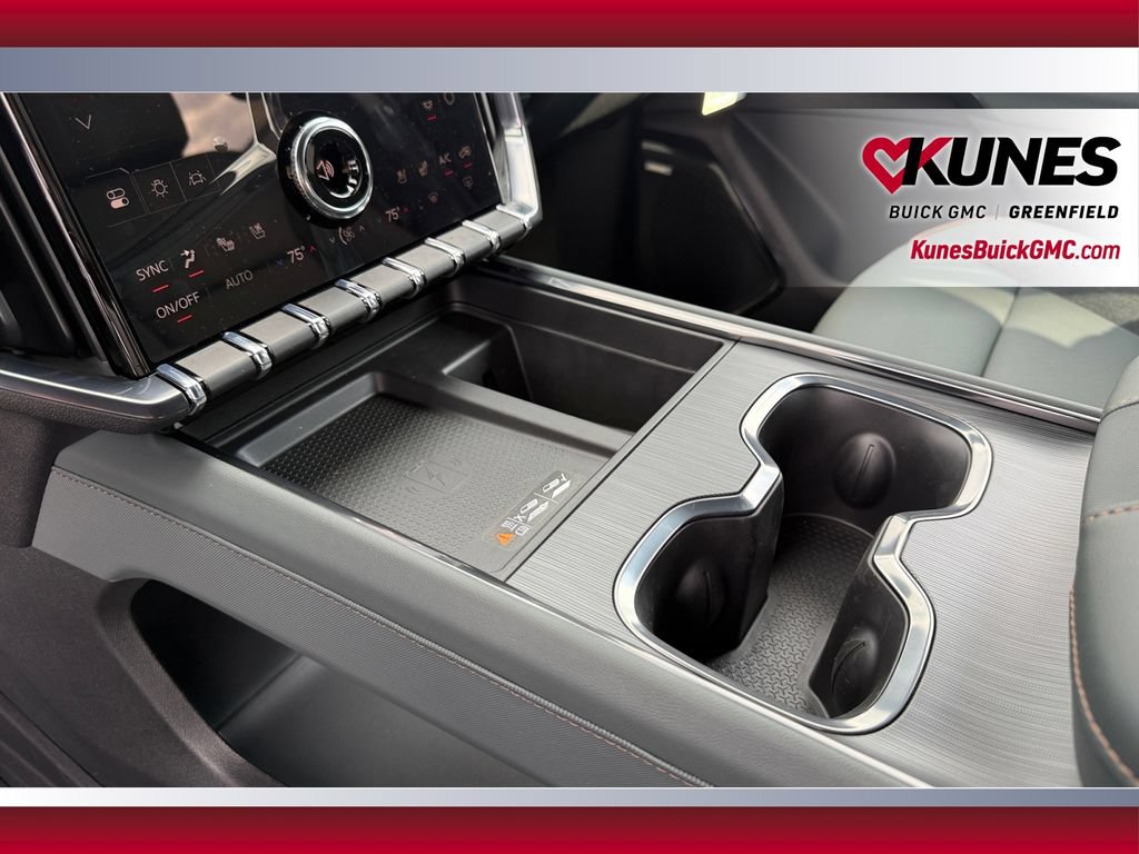 New 2026 GMC Acadia AT4 w/ Luxury Package AWD/4WD image 25