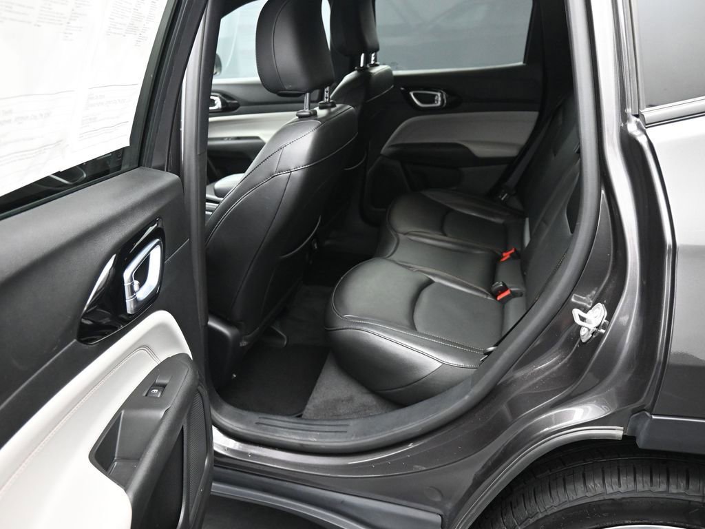 Used 2023 Jeep Compass Limited AWD/4WD image 21