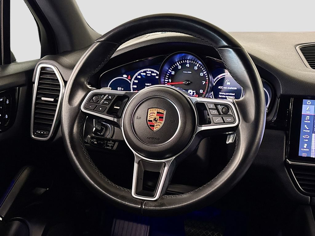 Used 2020 Porsche Cayenne AWD/4WD image 18