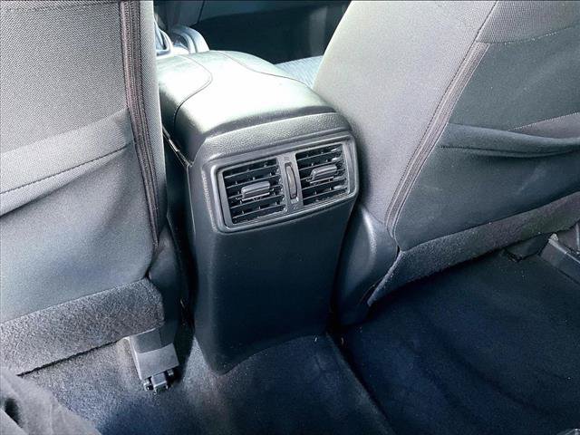 Used 2020 Nissan Rogue SV FWD image 23