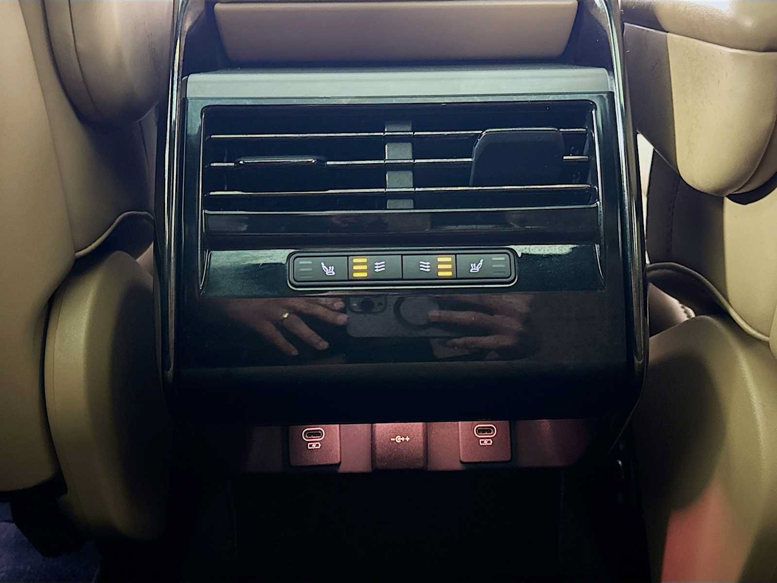 Certified 2023 Land Rover Range Rover Sport SE AWD/4WD image 26