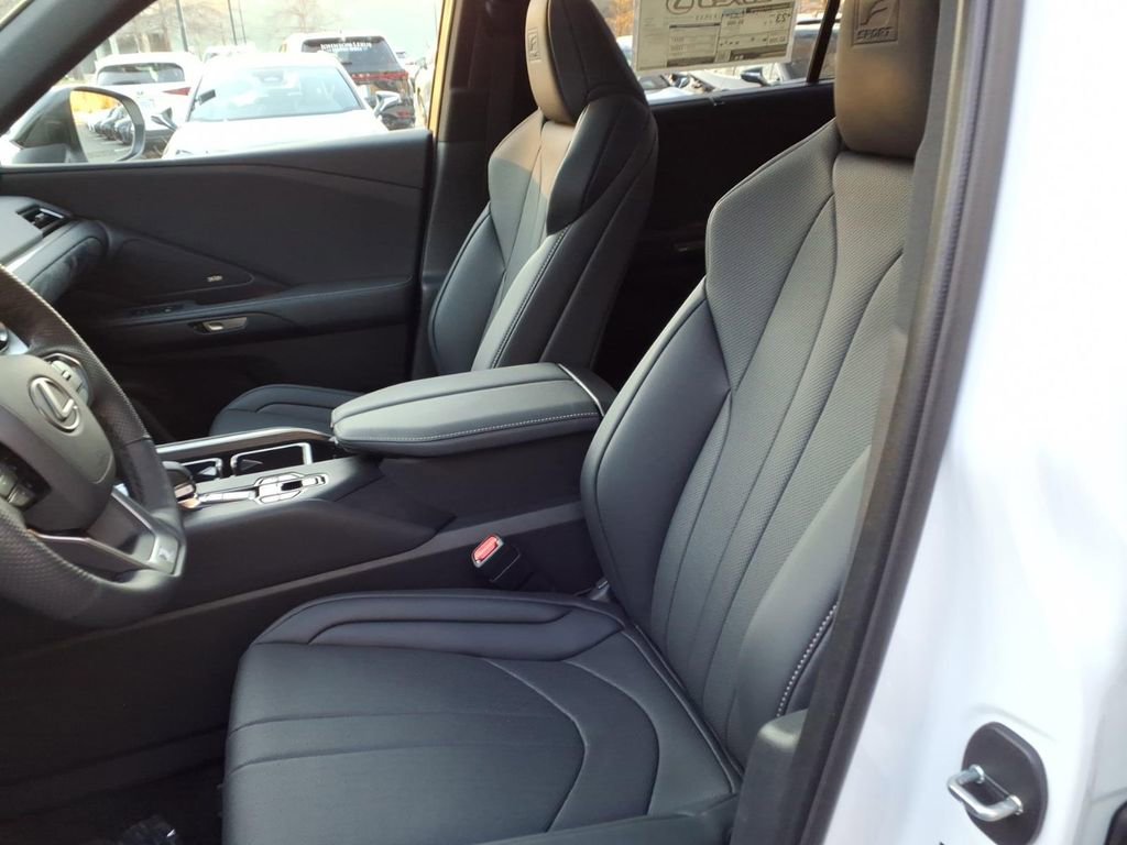 New 2026 Lexus TX 350 350 F SPORT Handling image 15