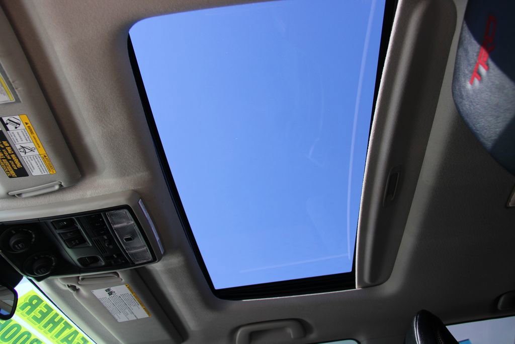 Used 2021 Toyota 4Runner Venture w/ Moonroof Package image 12