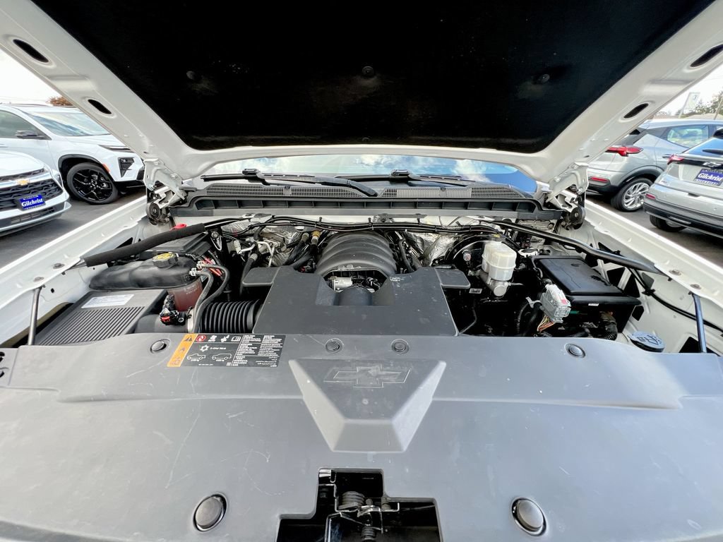 Used 2017 Chevrolet Silverado 1500 High Country AWD/4WD image 22