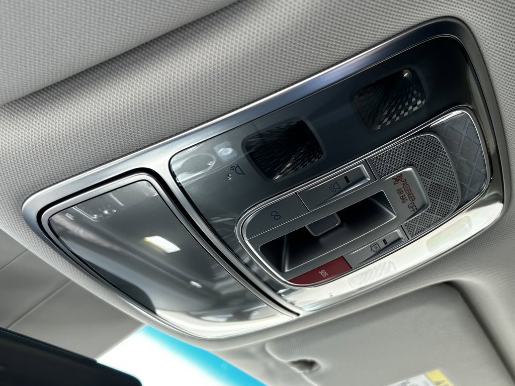 Used 2025 Genesis GV80 2.5T Advanced image 36