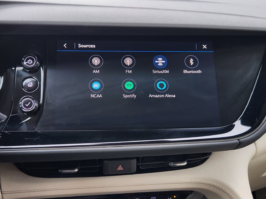 Used 2021 Buick Envision Avenir w/ Technology Package II AWD/4WD image 8